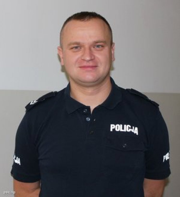 Policjant z Pyrzyckiej Komendy odznaczony medalem.